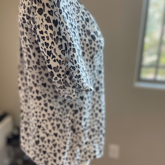 JOIE Silk Blouse, Short Sleeve V-Neck - Picture 4 of 12